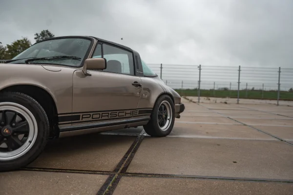 Foto 8 van fotogallerij Porsche 911 3.0 SC uit 1982