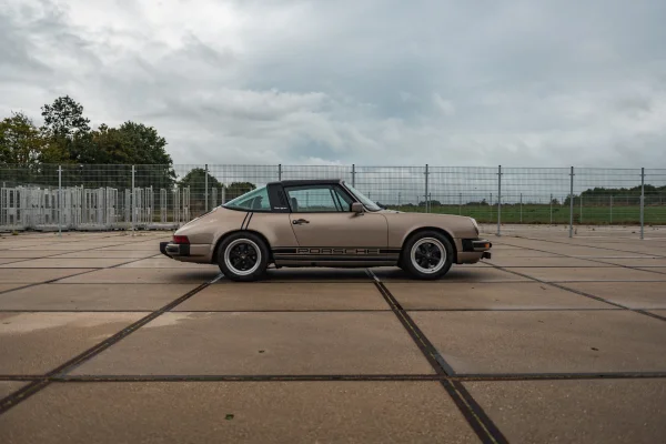 Foto 11 van fotogallerij Porsche 911 3.0 SC uit 1982