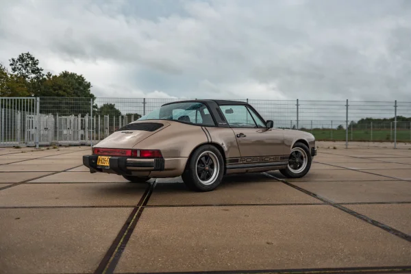 Foto 16 van fotogallerij Porsche 911 3.0 SC uit 1982