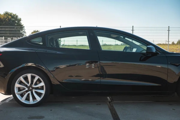 Foto 9 van fotogallerij Tesla Model 3 uit 2019