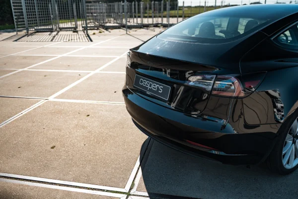 Foto 13 van fotogallerij Tesla Model 3 uit 2019