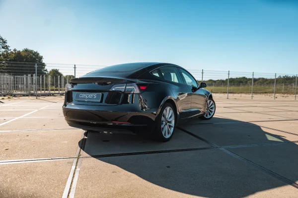 Foto 2 van fotogallerij Tesla Model 3 uit 2019