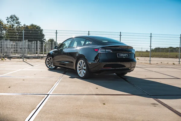 Foto 3 van fotogallerij Tesla Model 3 uit 2019