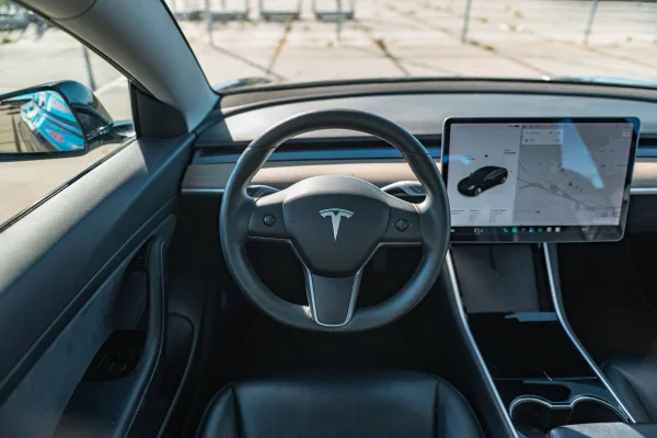 Foto 18 van fotogallerij Tesla Model 3 uit 2019