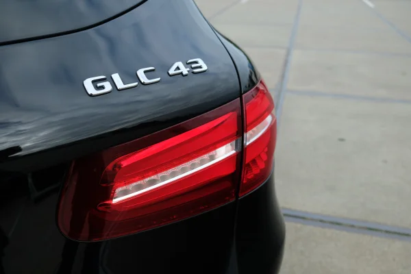 Foto 22 van fotogallerij Mercedes-Benz GLC 43 AMG uit 2017