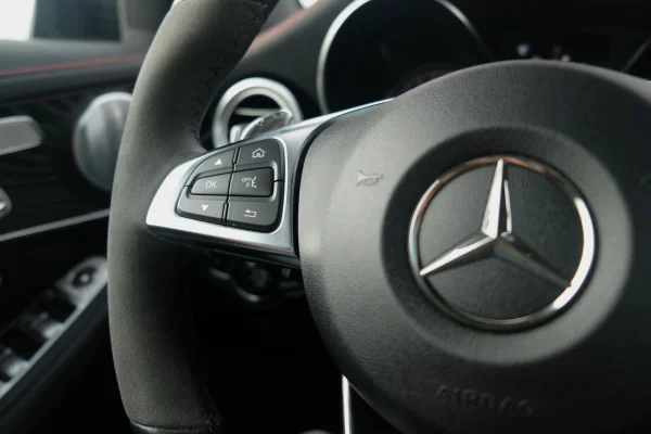 Foto 27 van fotogallerij Mercedes-Benz GLC 43 AMG uit 2017