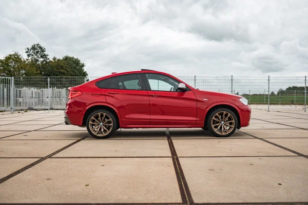 Foto 3 van fotogallerij BMW X4 M40i uit 2017
