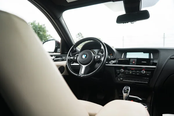 Foto 15 van fotogallerij BMW X4 M40i uit 2017