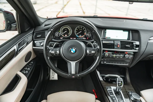 Foto 16 van fotogallerij BMW X4 M40i uit 2017