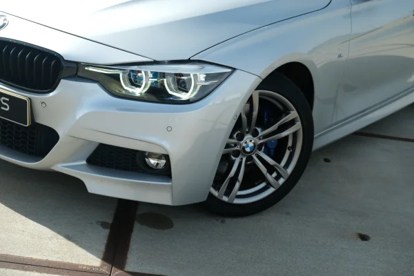 Foto 8 van fotogallerij BMW 320i Touring M Sport uit 2018