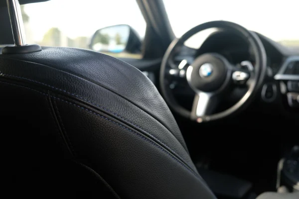 Foto 46 van fotogallerij BMW 320i Touring M Sport uit 2018