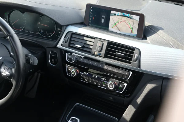 Foto 47 van fotogallerij BMW 320i Touring M Sport uit 2018