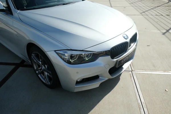 Foto 5 van fotogallerij BMW 320i Touring M Sport uit 2018