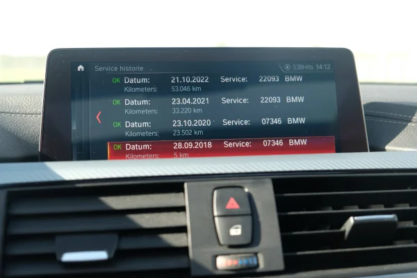 Foto 52 van fotogallerij BMW 320i Touring M Sport uit 2018