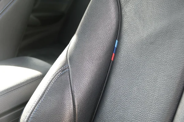 Foto 49 van fotogallerij BMW 320i Touring M Sport uit 2018