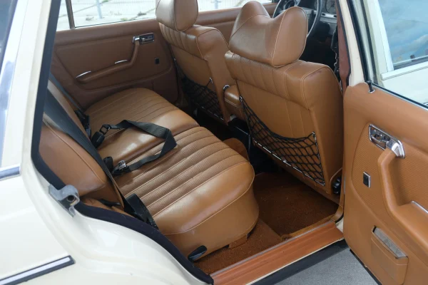 Foto 25 van fotogallerij Mercedes-Benz 300 TD uit 1979