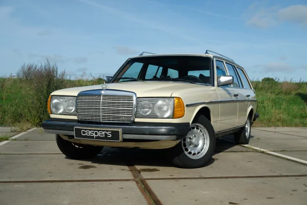 Foto 8 van fotogallerij Mercedes-Benz 300 TD uit 1979