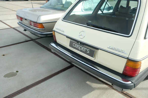 Foto 6 van fotogallerij Mercedes-Benz 300 TD uit 1979