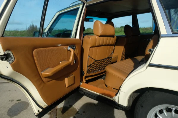 Foto 34 van fotogallerij Mercedes-Benz 300 TD uit 1979