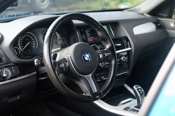 Foto 20 van fotogallerij BMW X4 M40i uit 2016