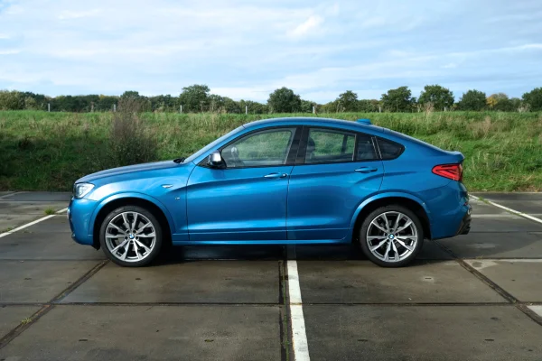 Foto 7 van fotogallerij BMW X4 M40i uit 2016
