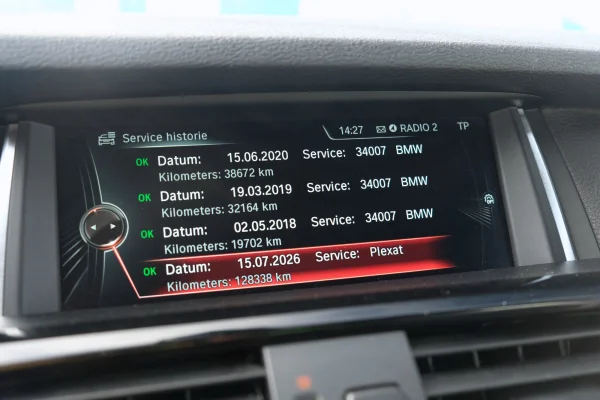Foto 36 van fotogallerij BMW X4 M40i uit 2016