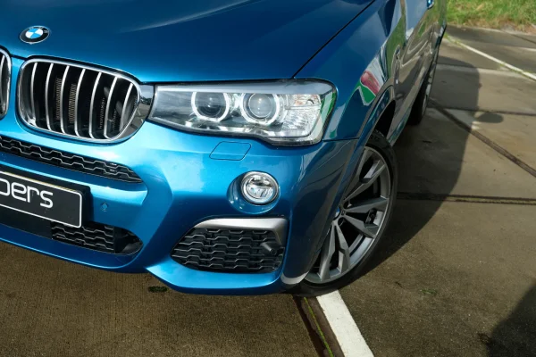 Foto 9 van fotogallerij BMW X4 M40i uit 2016