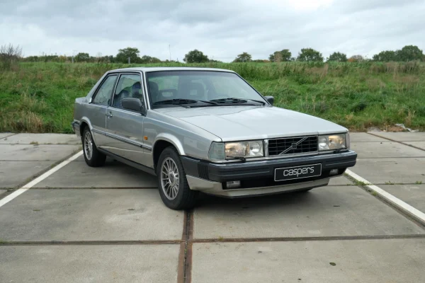 Foto 5 van fotogallerij Volvo 780 Bertone Coupe uit 1986