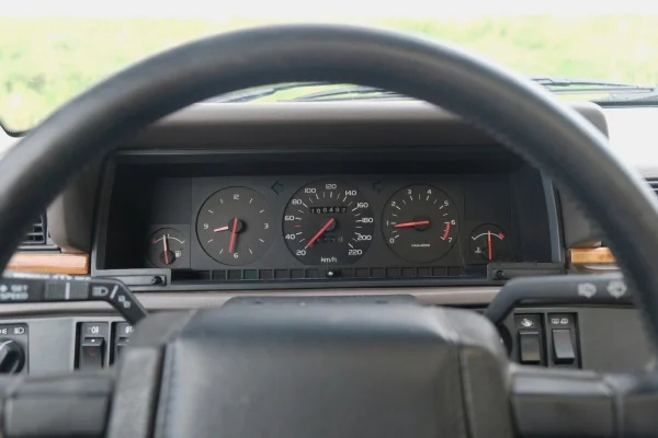 Foto 43 van fotogallerij Volvo 780 Bertone Coupe uit 1986