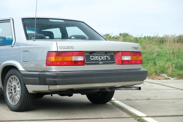 Foto 24 van fotogallerij Volvo 780 Bertone Coupe uit 1986