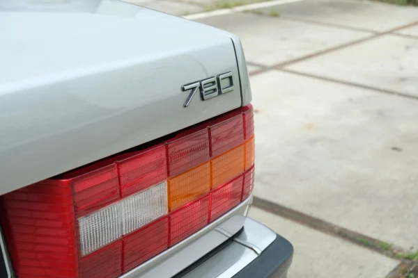 Foto 27 van fotogallerij Volvo 780 Bertone Coupe uit 1986
