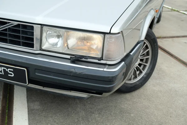 Foto 20 van fotogallerij Volvo 780 Bertone Coupe uit 1986