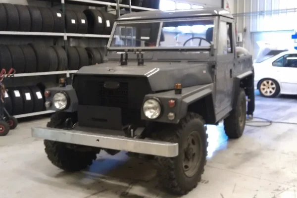 Foto in gallerij voor artikel Land Rover 88 Lightweight restauratie