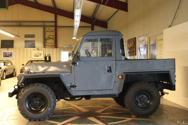 Foto in gallerij voor artikel Land Rover 88 Lightweight restauratie