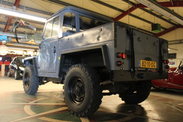 Foto in gallerij voor artikel Land Rover 88 Lightweight restauratie