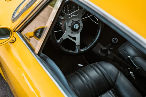 achtergrondafbeelding voor occasion Renault Alpine A110 Berlinette uit 1969