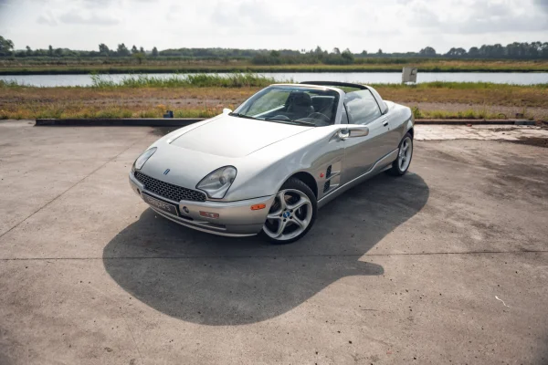 hoofdafbeelding voor Qvale Mangusta uit 2003