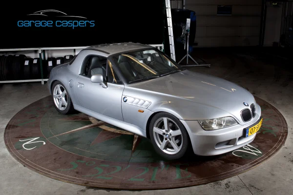 achtergrondafbeelding voor occasion BMW Z3 Roadster uit 1997