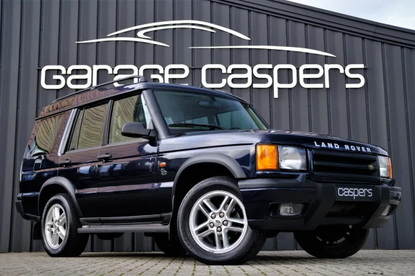 achtergrondafbeelding voor occasion Land Rover Discovery 2 4.0 V8 7.p uit 1999
