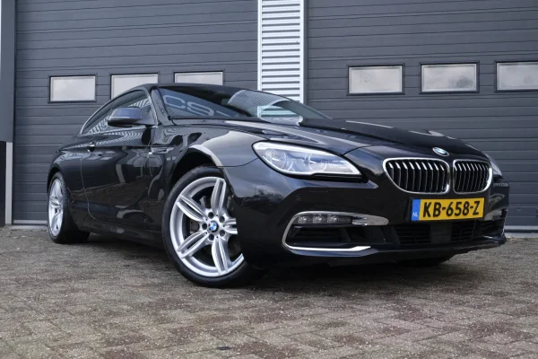 achtergrondafbeelding voor occasion BMW 640D xDrive High Executive Coupé uit 2015