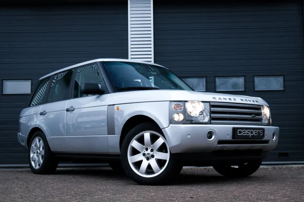 achtergrondafbeelding voor occasion Land Rover Range Rover Vogue 4.4 V8 uit 2002