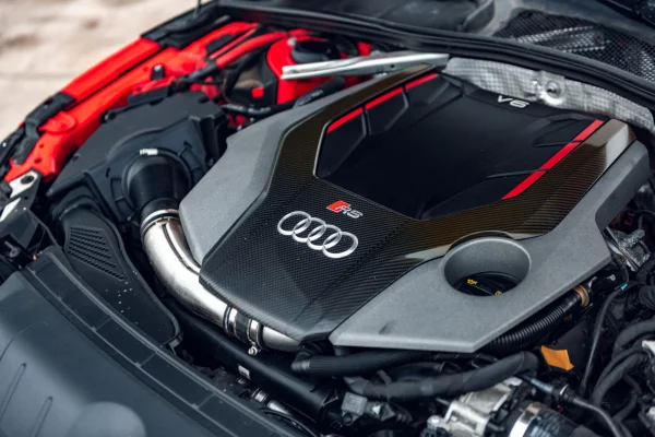 achtergrondafbeelding voor occasion Audi RS5 Coupe Carbon Edition uit 2018