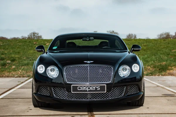 achtergrondafbeelding voor occasion Bentley Continental GT 6.0 W12 uit 2011