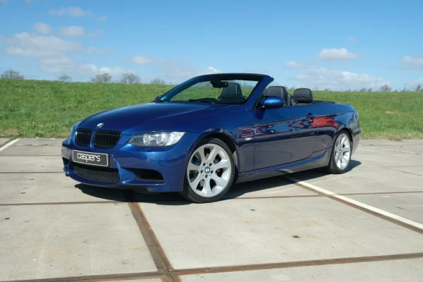 hoofdafbeelding BMW 325i Cabrio uit 2010