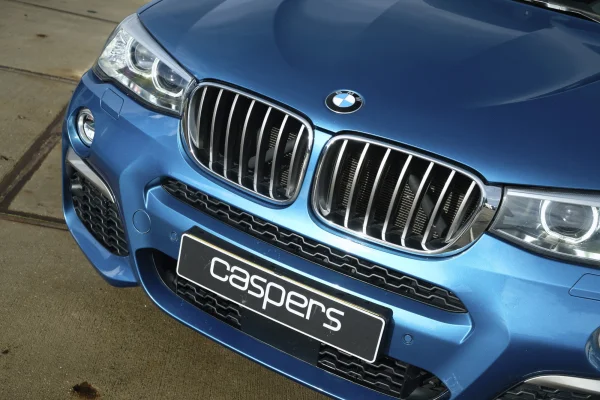 achtergrondafbeelding voor occasion BMW X4 M40i High Executive uit 2016