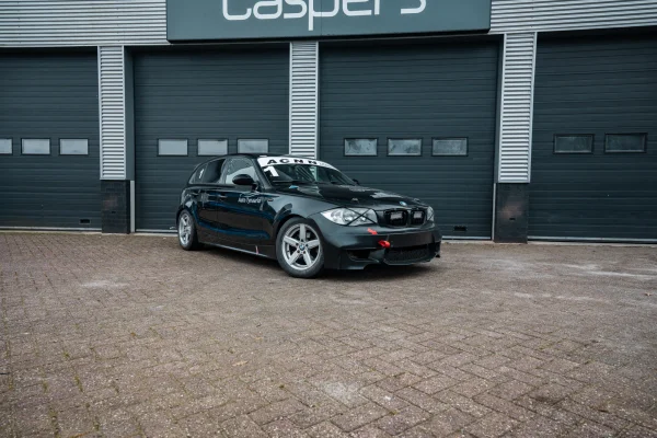 achtergrondafbeelding voor occasion BMW 120i Cup uit 2005
