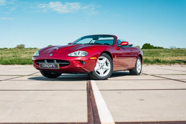 hoofdafbeelding Jaguar XK8 uit 1998