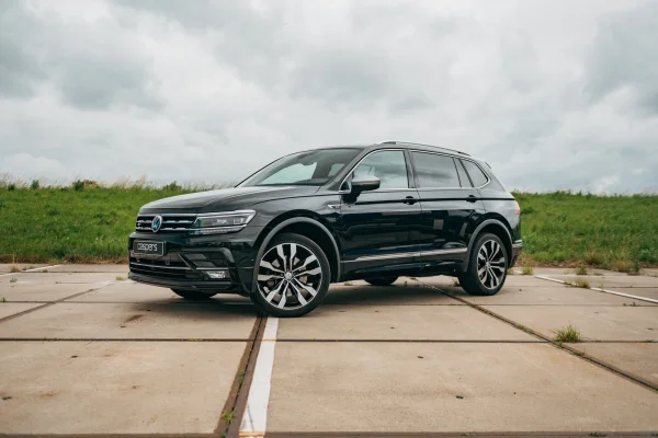 hoofdafbeelding Volkswagen Tiguan Allspace 2.0 TSI 4Motion Highline Business R 7p. uit 2020