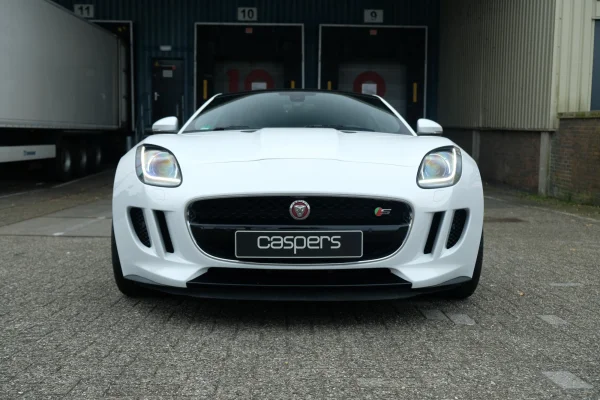 achtergrondafbeelding voor occasion Jaguar F-Type 3.0 V6 S uit 2016