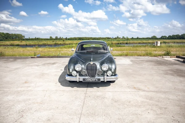 Afbeelding 2 bij het verhaal over deze Jaguar MK I uit 1958
